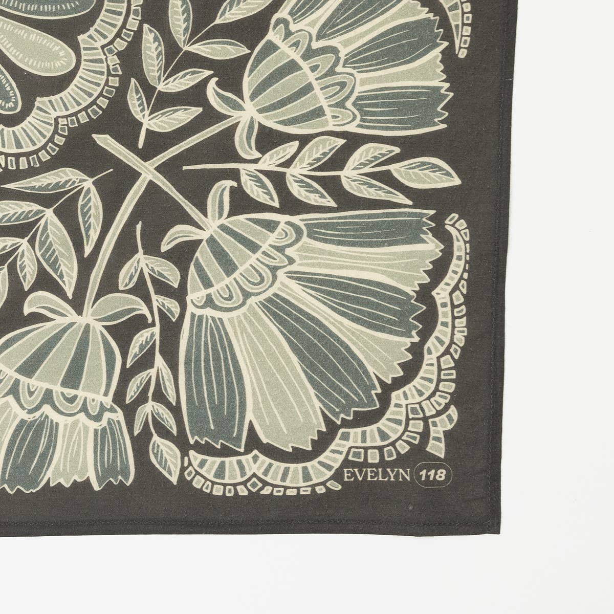 Evelyn bandana