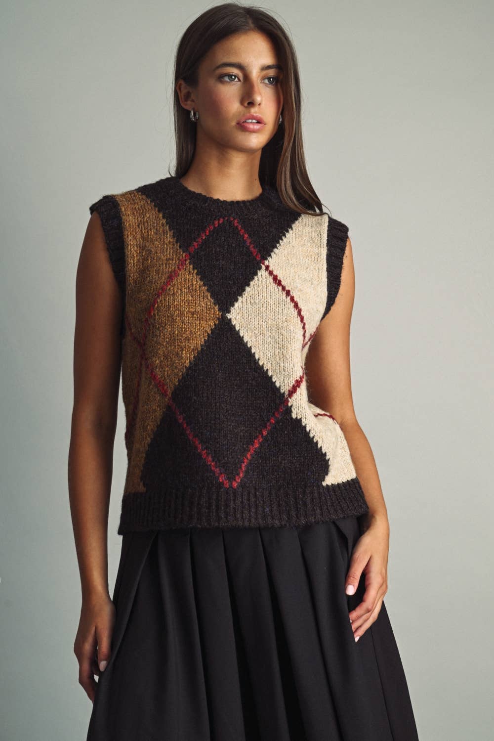 MIOU MUSE - T7044 COLOR-BLOCK ARGYLE SLEEVELESS SWEATER FOR LAYERING