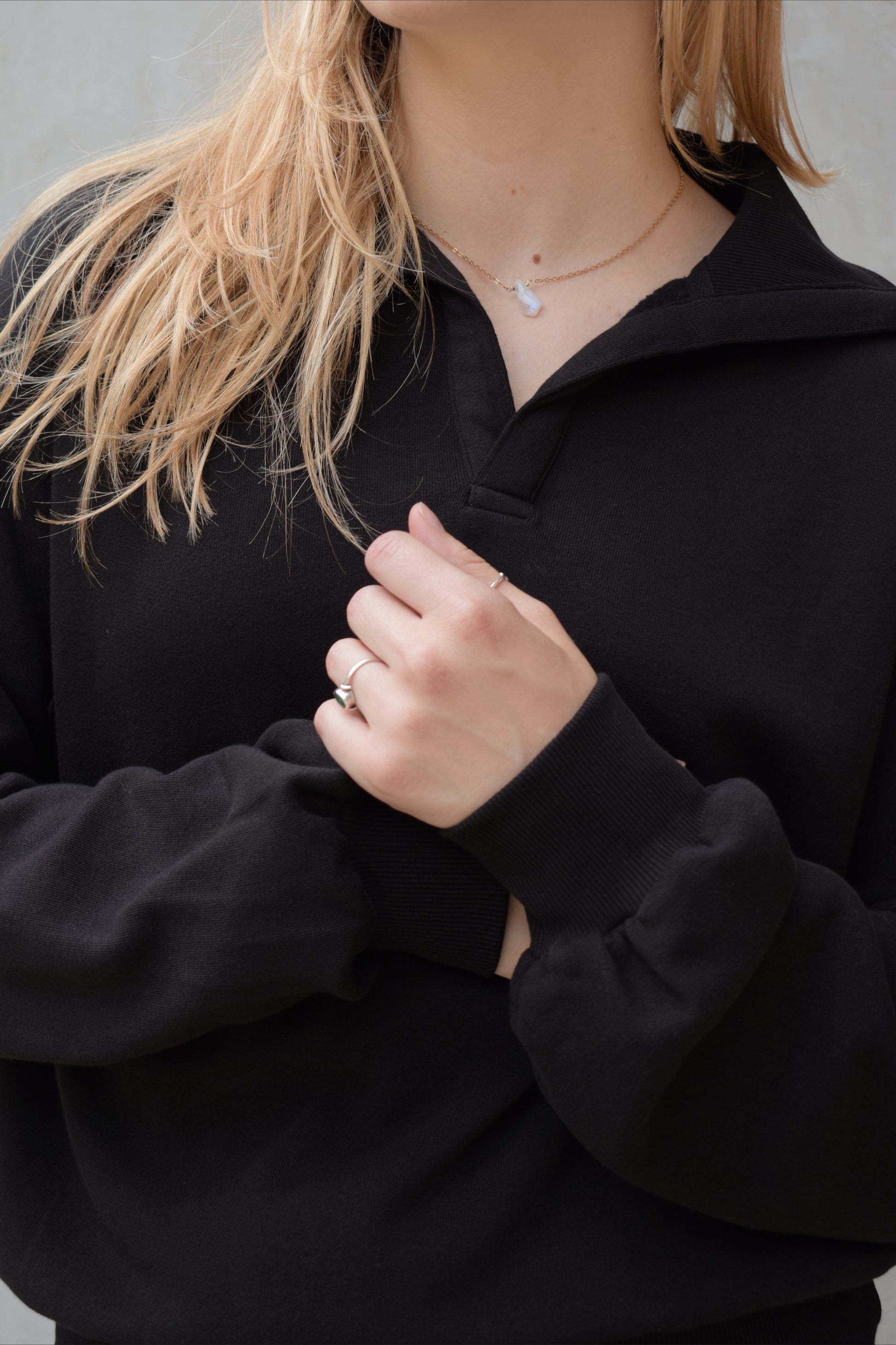 v neck collared sweatshirt with ribbed hem and cuffs, drop shoulder, full length, relaxed fit, athleisure