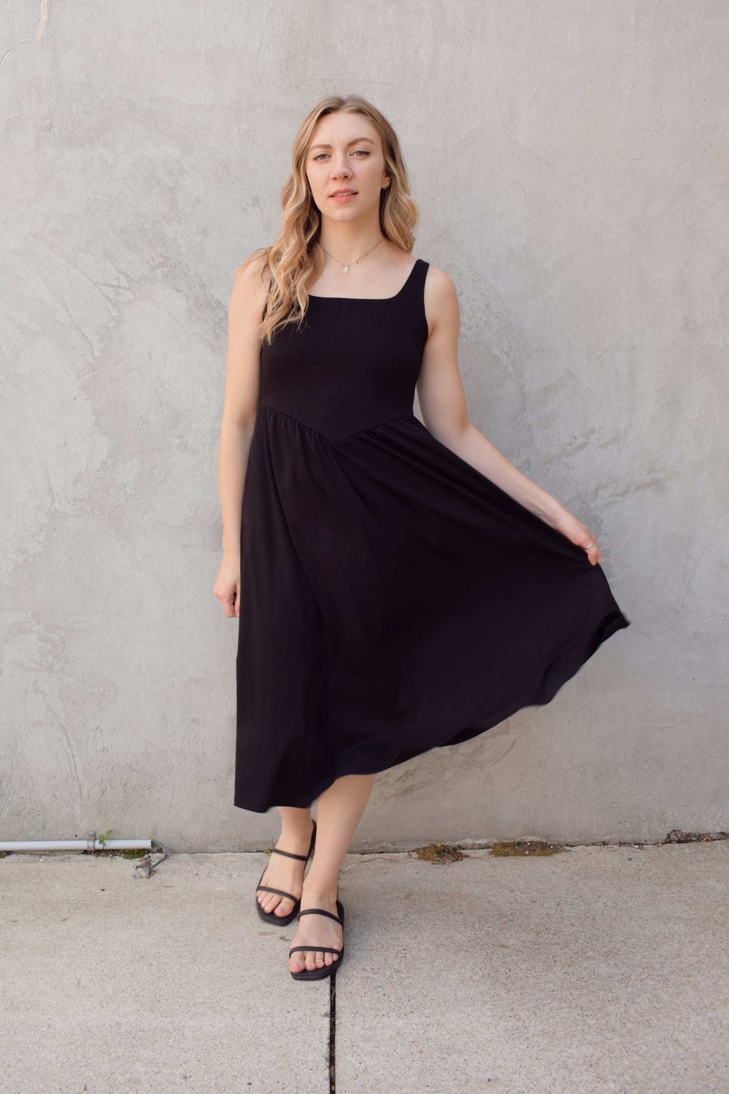 Tomo arches dress