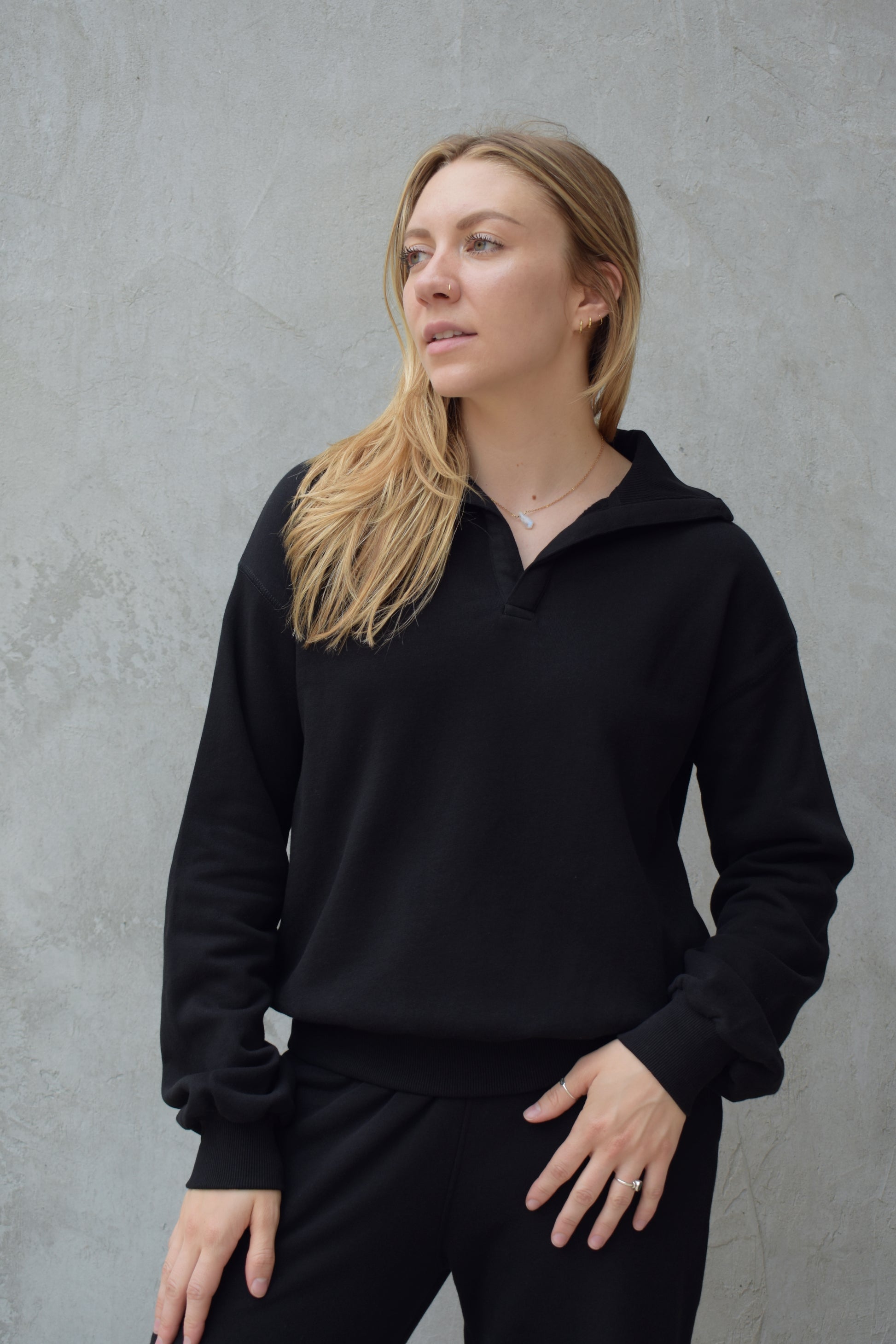 v neck collared sweatshirt with ribbed hem and cuffs, drop shoulder, full length, relaxed fit, athleisure