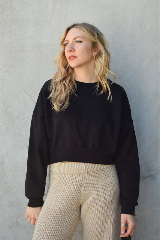 cropped sweatshirt