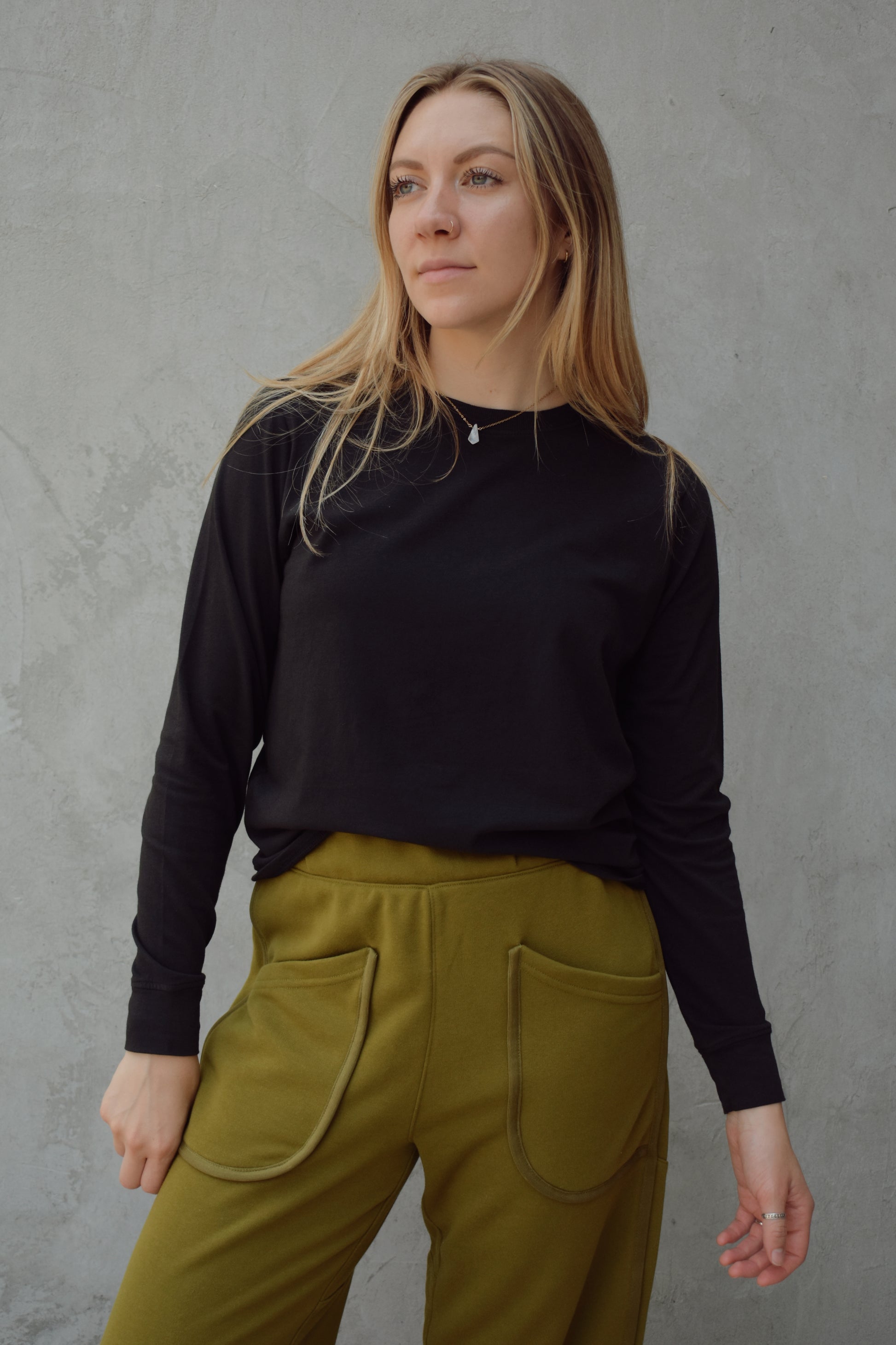 crew neck full length light weight cotton long sleeve relaxed boxy fit super comfy basic staple athleisure