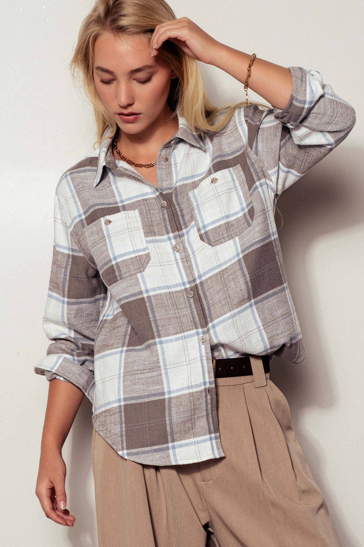 Urban Daizy - Western Plaid Button-Up Relaxed Fit Shirt