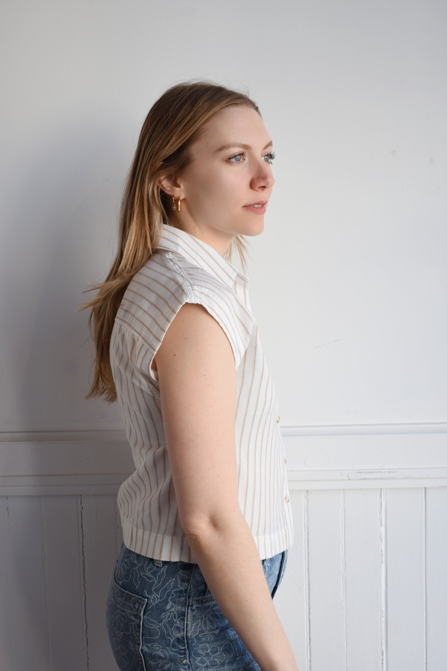 crop striped buttondown