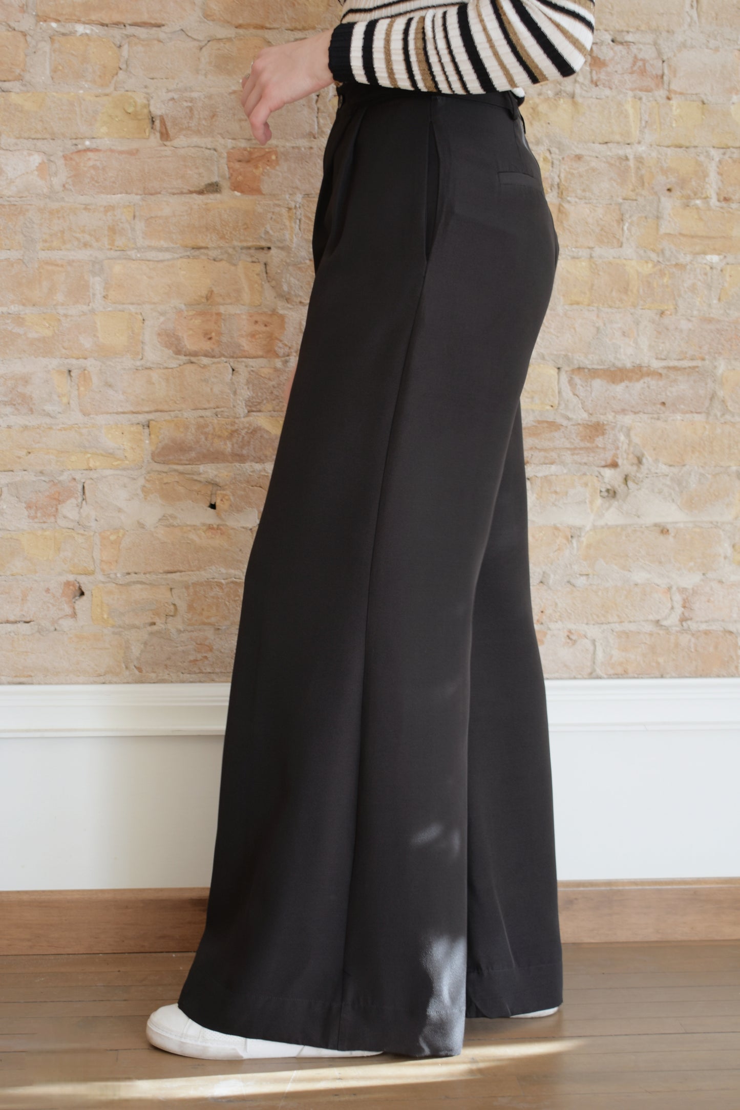 flare trousers