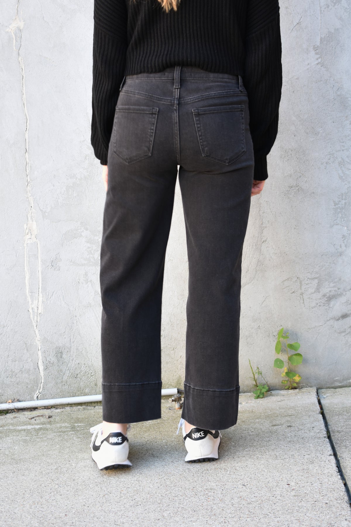 patch pocket pintuck jeans