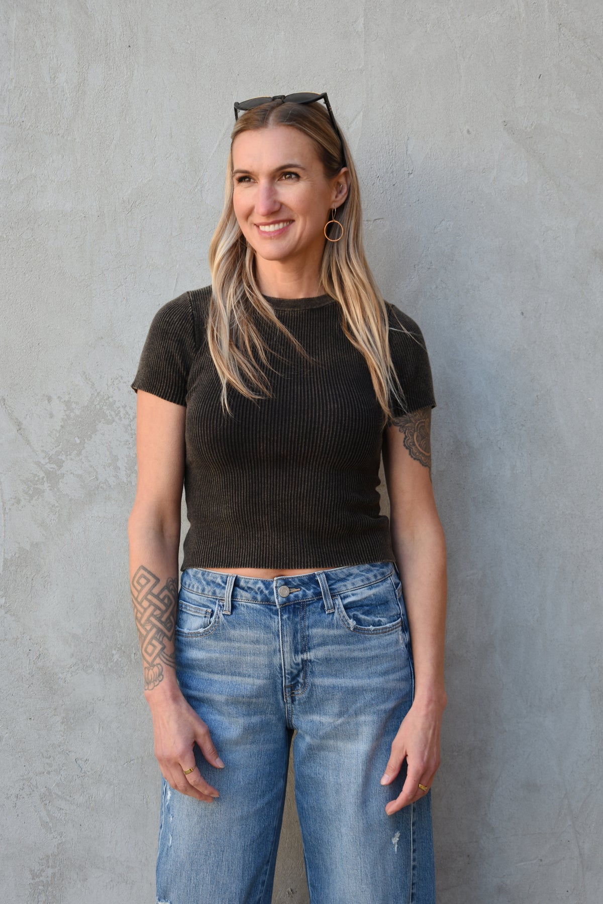 ribbed crew neck top