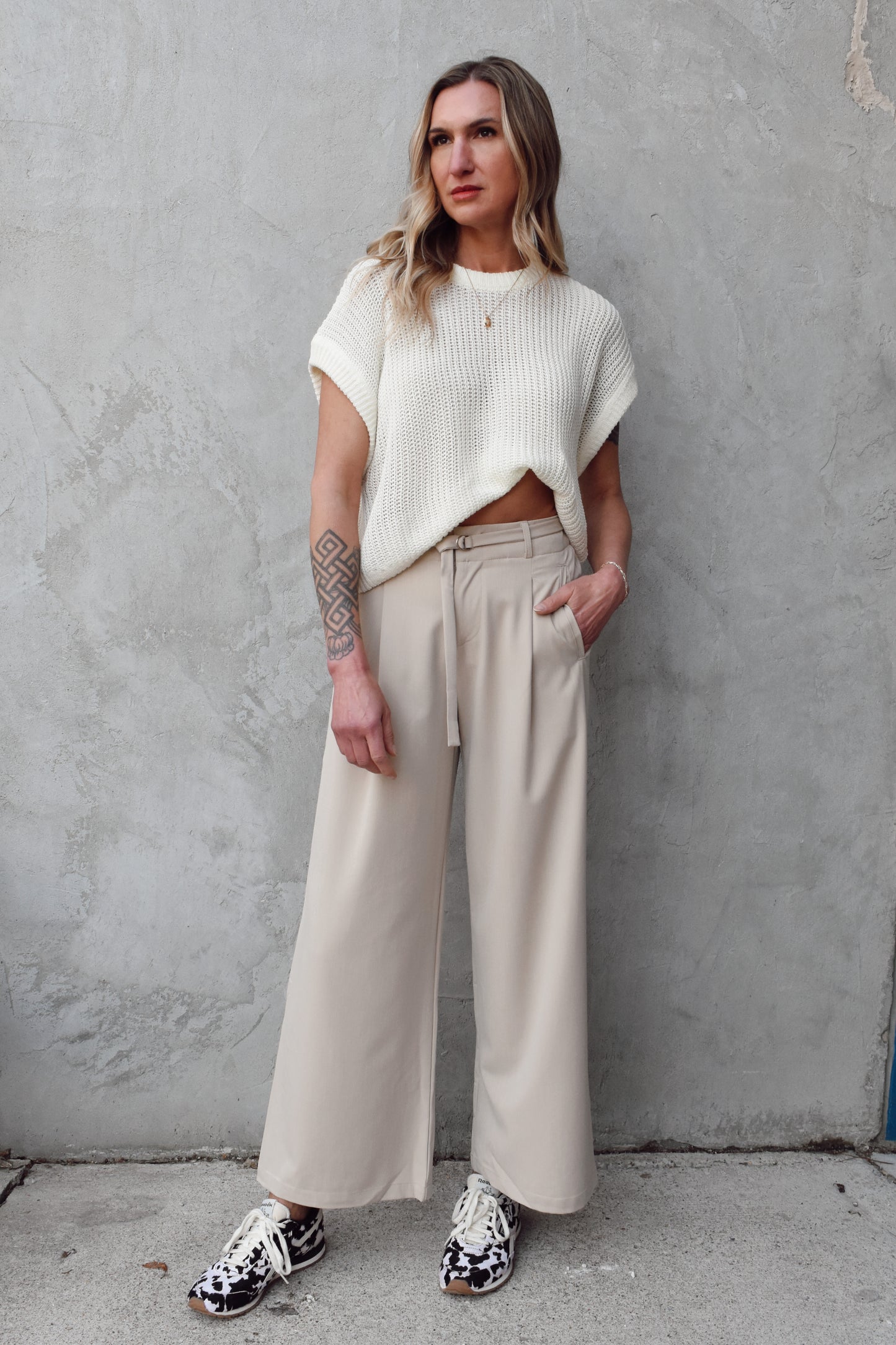 belted wide leg pants