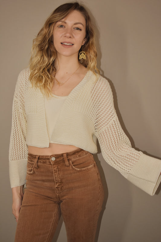 Cropped knit cream cardigan. Beachy. Boho. Wide arms, drop shoulders. 