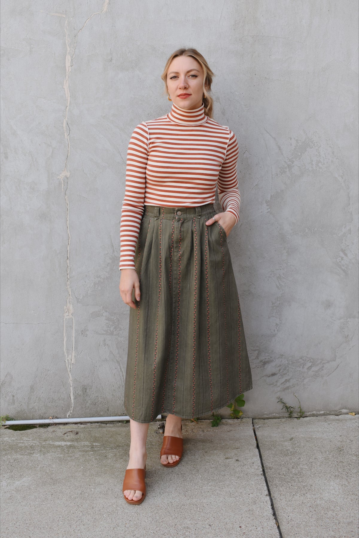 floral accent skirt