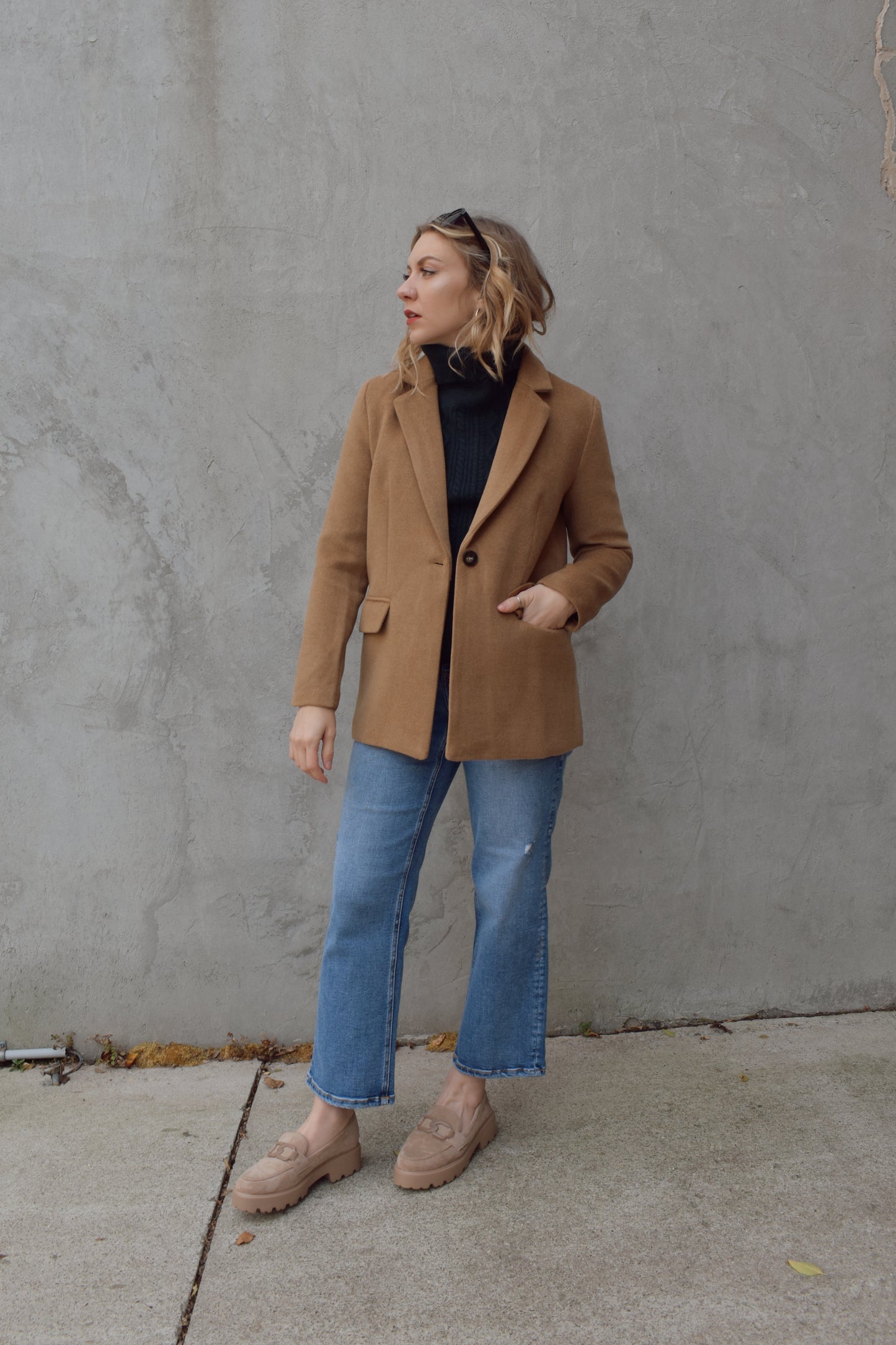 camel pea coat/ blazer with lapel collar, one button closure, patch pockets with flaps in the front, lined, hits at upper thigh area