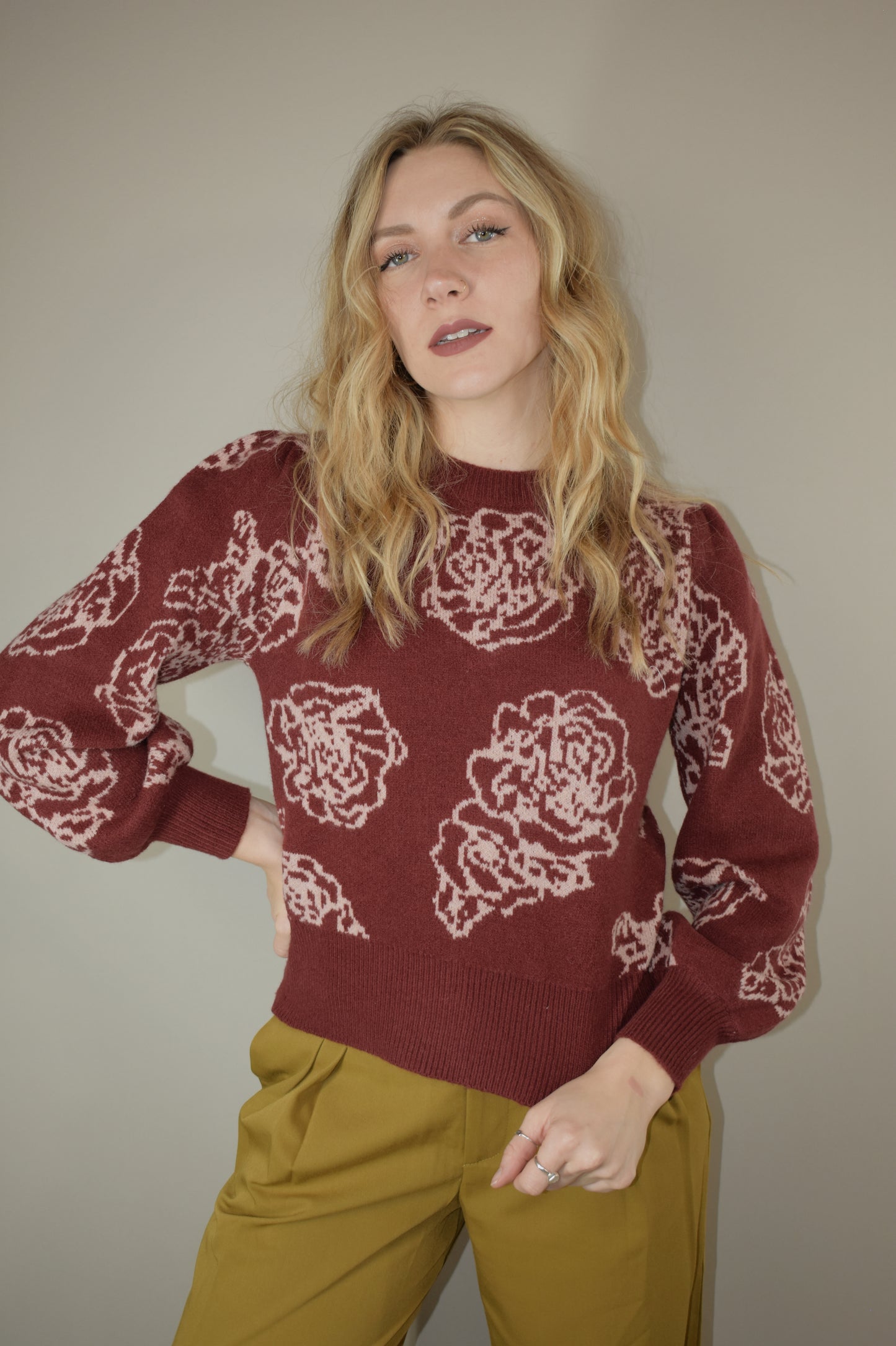 Listicle elegant floral red christmas retro feminine sweater