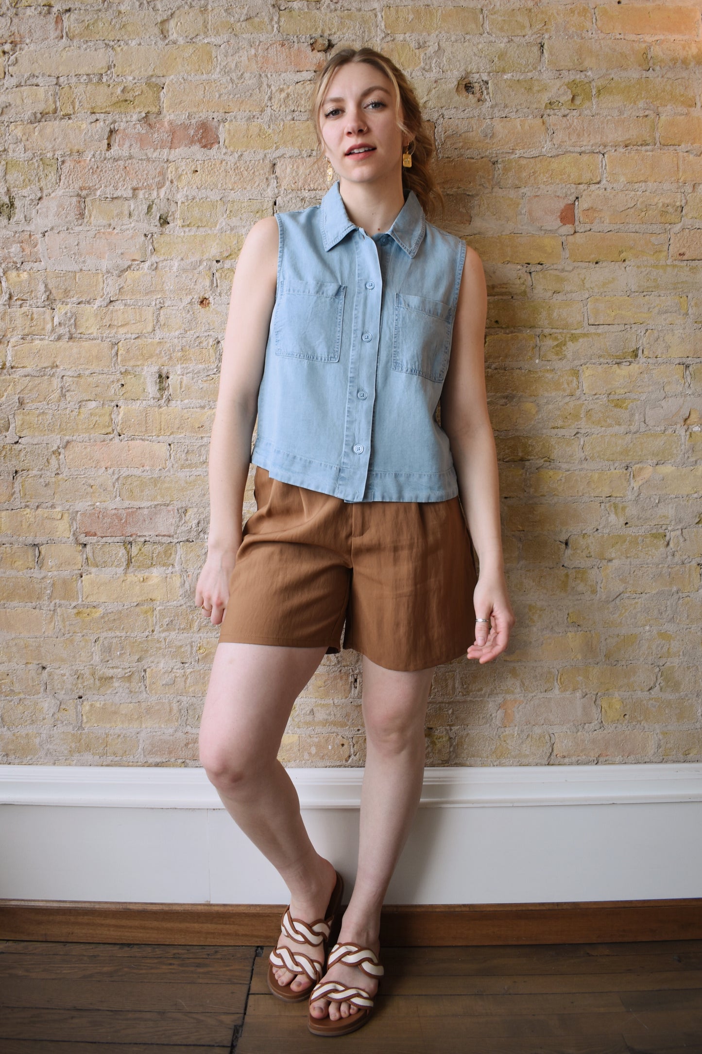 sleeveless denim shirt